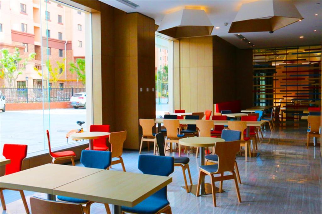 Holiday Inn Express Zhangye By Ihg Exterior foto